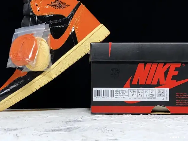 One Kick Jordan 3.0 555088-028 - High Retro Backboard Air Shattered 1 0526